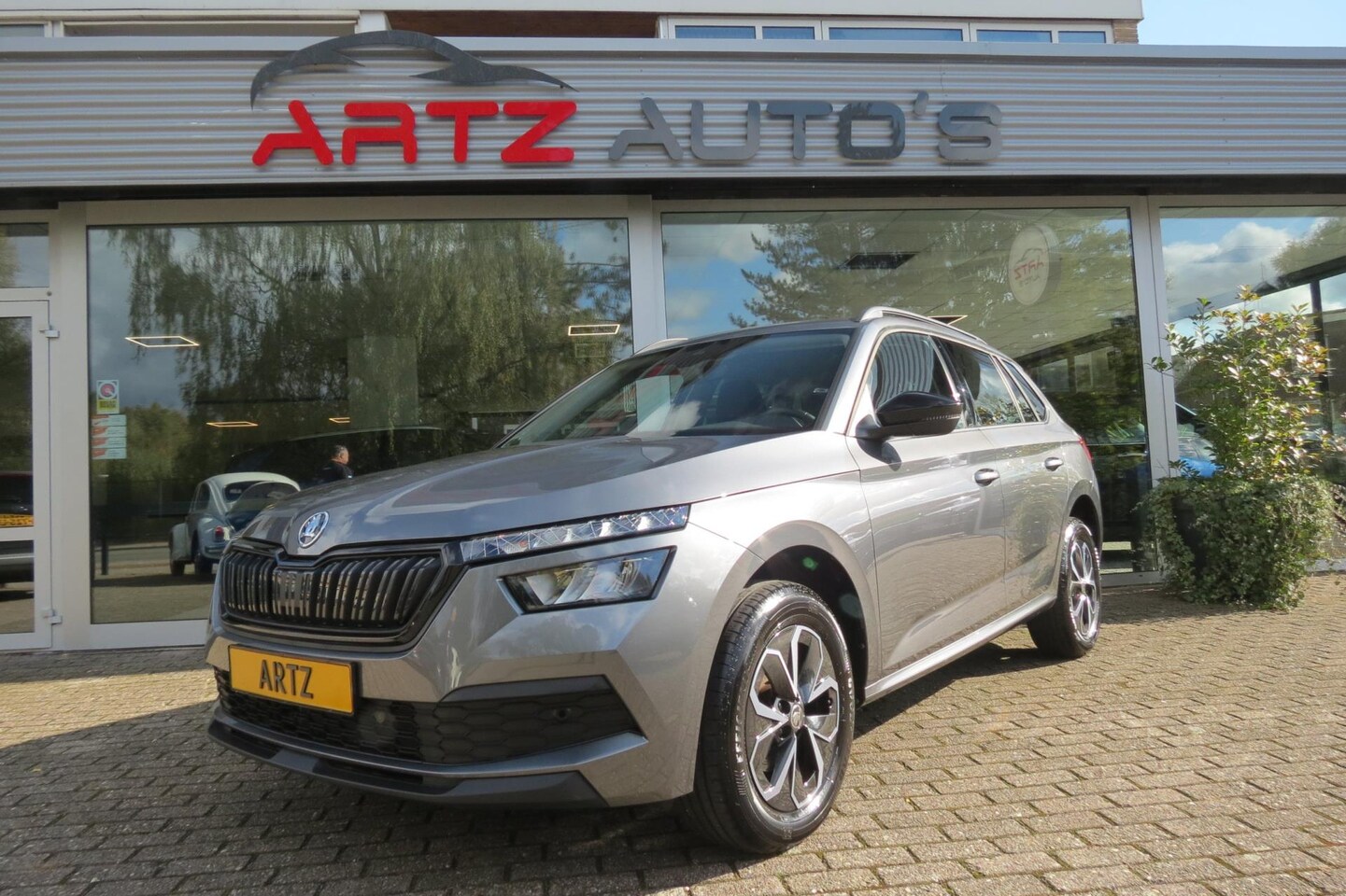 Skoda Kamiq - 1.0 TSI Ambition DSG7 110 PK l CarPlay l Cruise l Fabrieks Garant - AutoWereld.nl