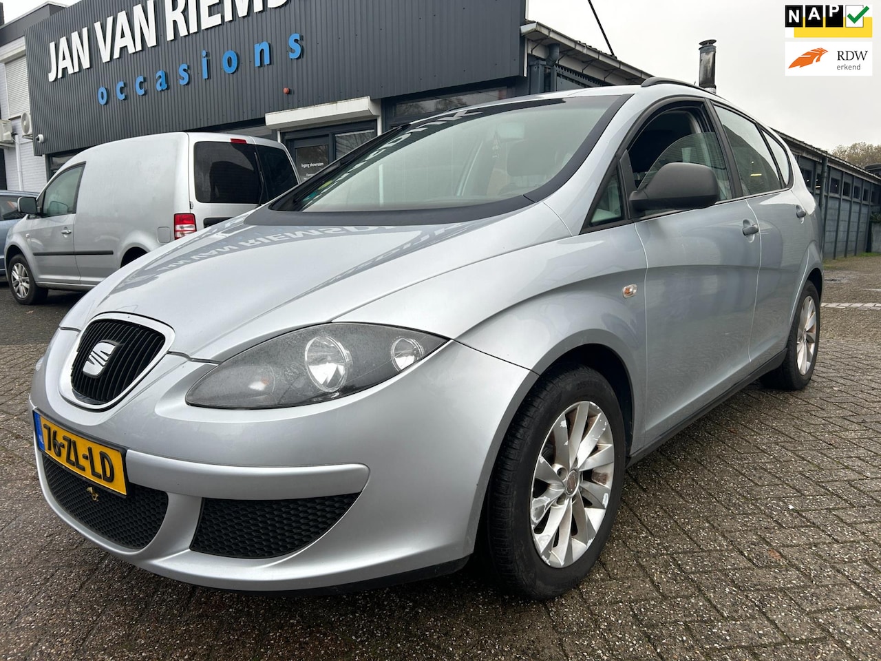 Seat Altea XL - 1.6 Reference Airco APK 25-7-2025 cruise pdc velgen - AutoWereld.nl