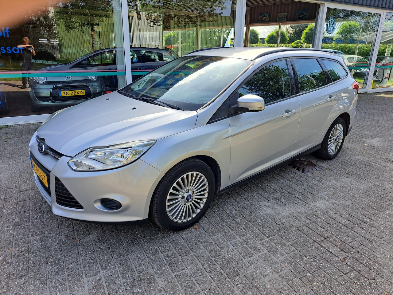 Ford Focus Wagon - 1.6 TI-VCT Trend - AutoWereld.nl