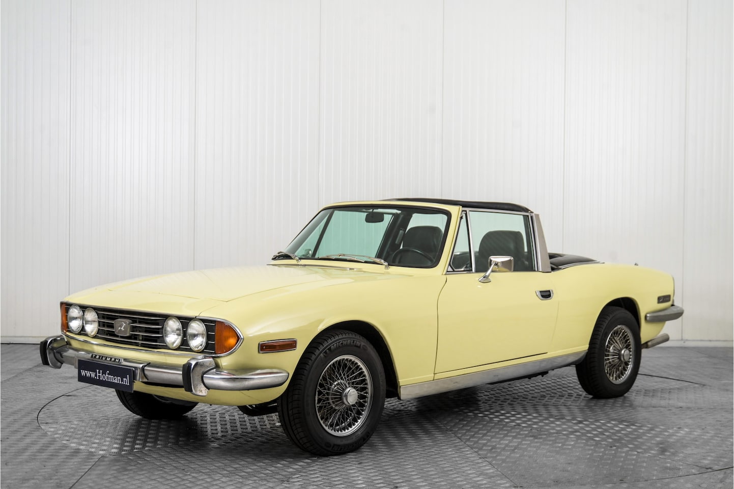 Triumph Stag - V8 automaat - AutoWereld.nl