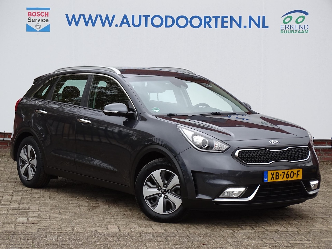 Kia Niro - 1.6 GDi Hybrid DynamicLine|TREKHAAK|CAM|NAVI - AutoWereld.nl