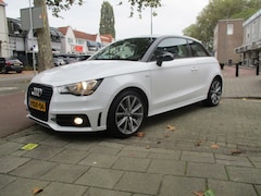 Audi A1 - 1.2 TFSI Admired S-LINE / AIRCO / NAVI / NL.AUTO / 103dkm