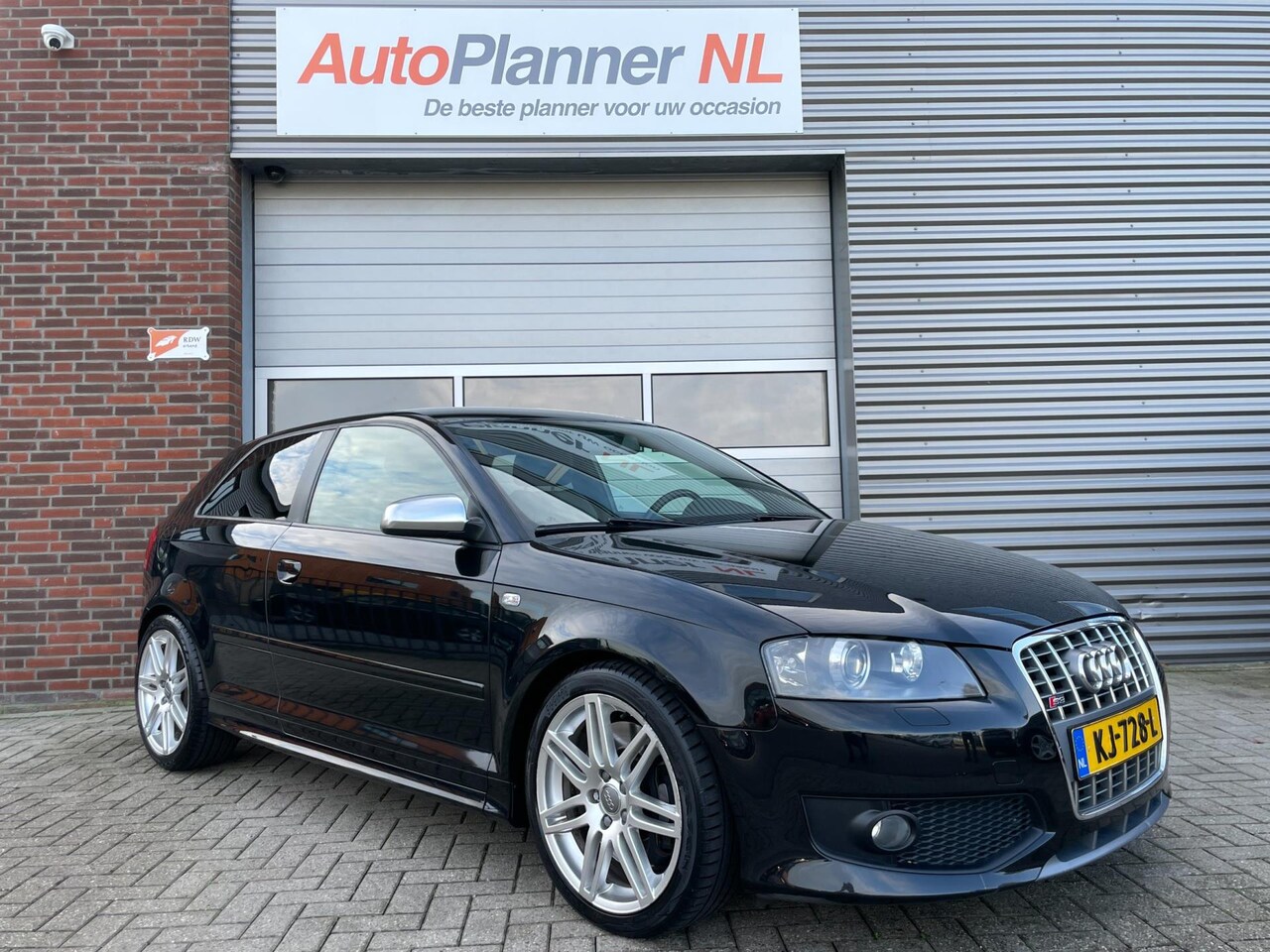 Audi A3 - 2.0 TFSI S3 Quattro! Clima! Leder! Navi! Xenon! - AutoWereld.nl