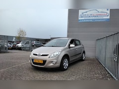 Hyundai i20 - 1.2i i-Catcher