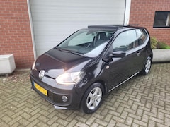 Volkswagen Up! - 1.0 move up BlueMotion PANO|Navi|Stoelverwarming