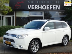 Mitsubishi Outlander - 2.0 PHEV Instyle - PANORAMADAK - XENON - CRUISE/CLIMATE CONTR - NAVIGATIE - LEDER