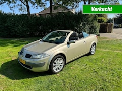 Renault Mégane - Megane 2.0 16V privilege - panorama dak - leder - NAP