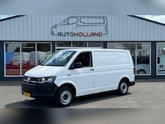 Volkswagen Transporter - 2.0 TDI 62KW 84PK EURO 6 AIRCO/ CRUISE CONTROL/ TREKHAAK/ PARKEE