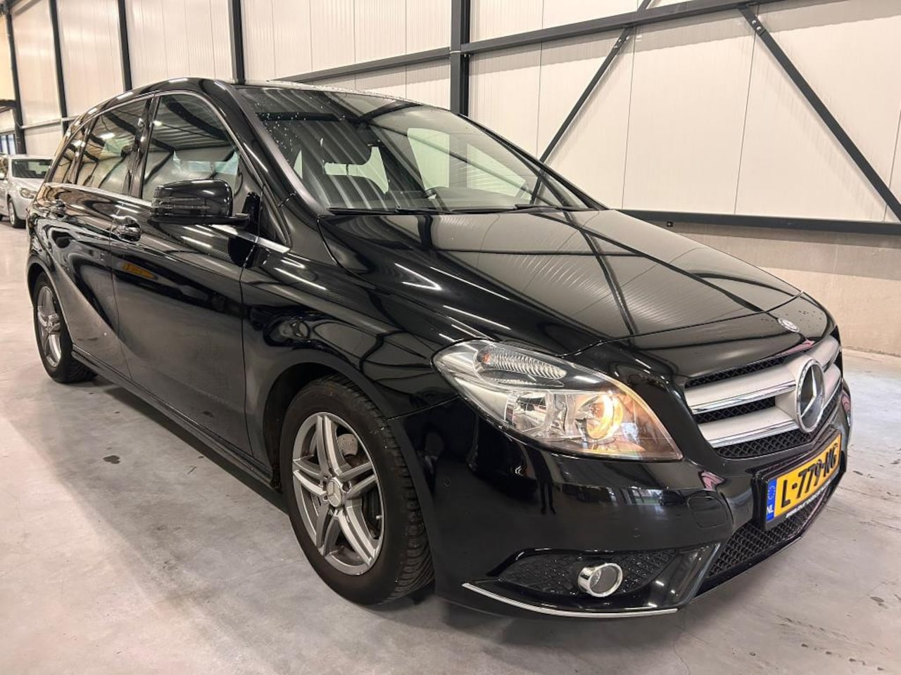 Mercedes-Benz B-klasse - B180 2012 Ambition Navi leder etc - AutoWereld.nl