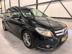 Mercedes-Benz B-klasse - B180 2012 Ambition Navi leder etc