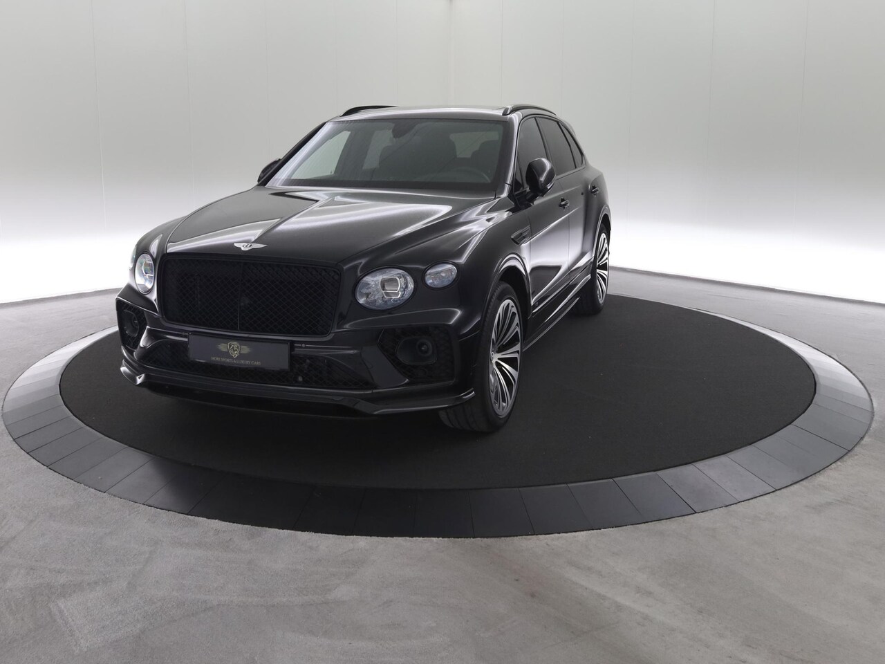 Bentley Bentayga - 4.0 V8 -First Edition/Touring/Naim- - AutoWereld.nl