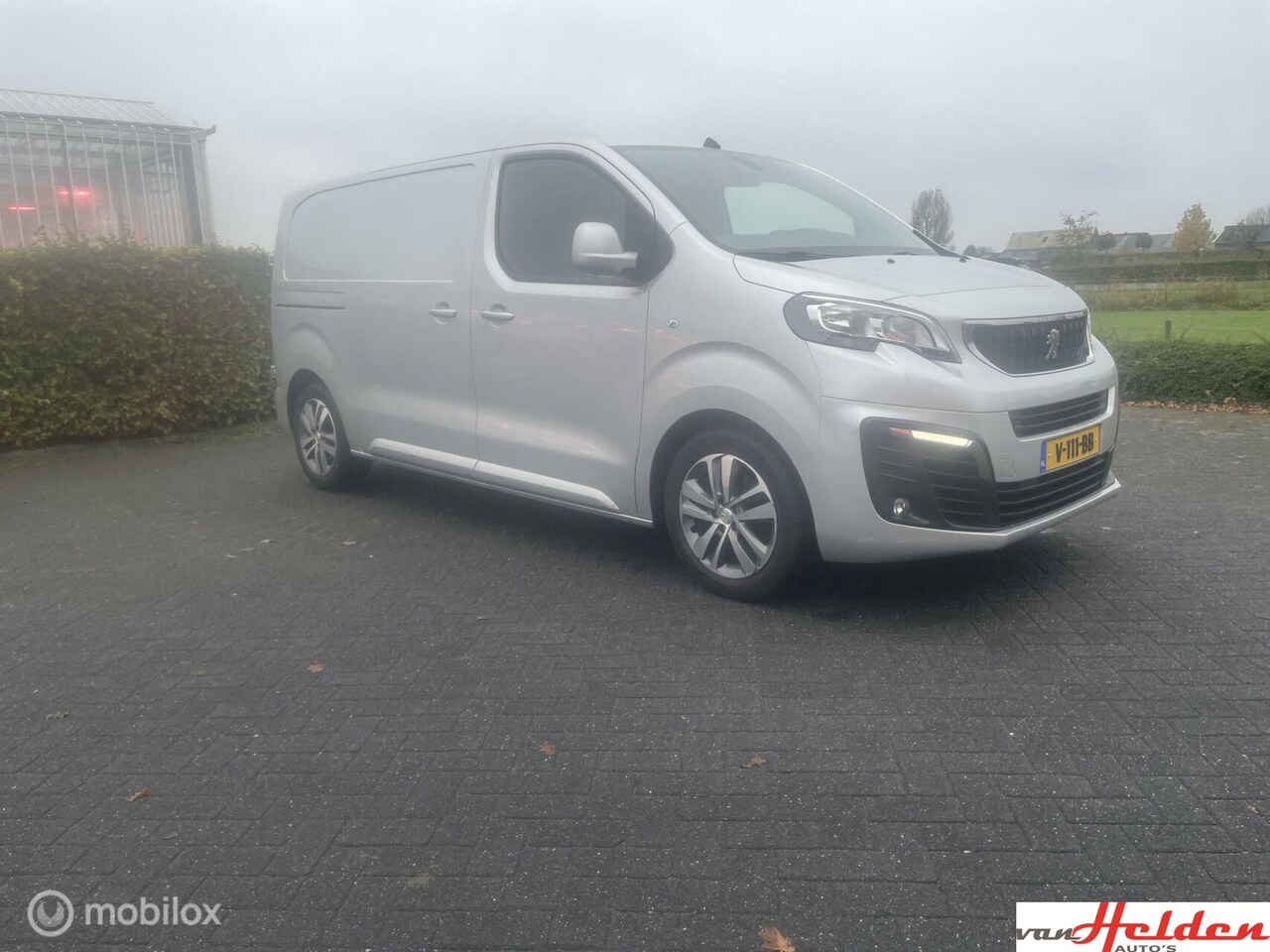 Peugeot Expert - Bestel 2.0 BlueHDI 150 Premium Pack NAVI 3-Zits PDC Trekhaak Etc - AutoWereld.nl