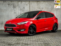 Ford Focus - 1.5 EcoBoost Red Edition | Schuif dak | Org. NL | Eerste eigenaar | Navi | Clima | Cruise