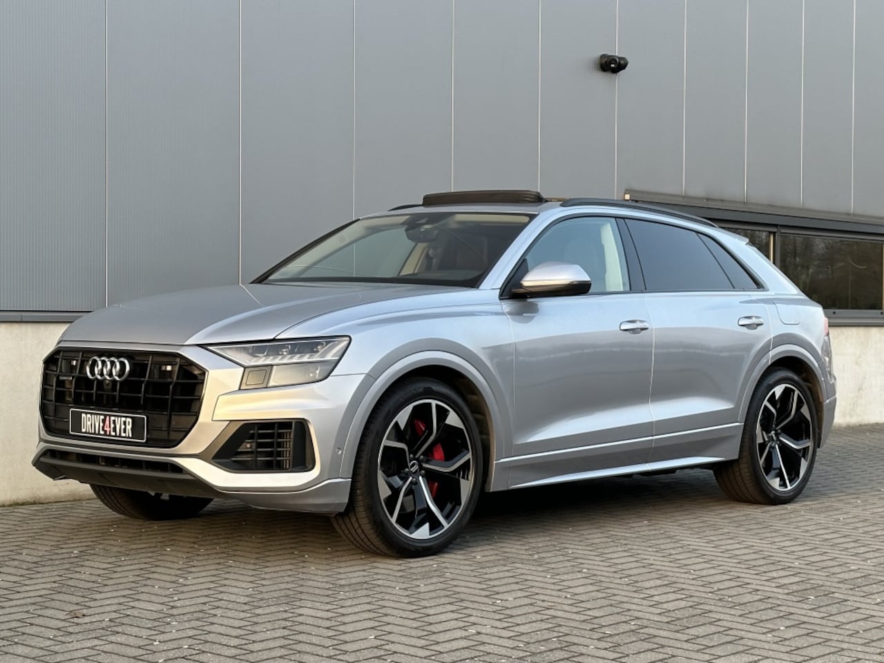 Audi Q8 - 55 TFSI e q ProLine FULL PANO NAVI LUCHTVERING ACC ECC 360 CAMER - AutoWereld.nl