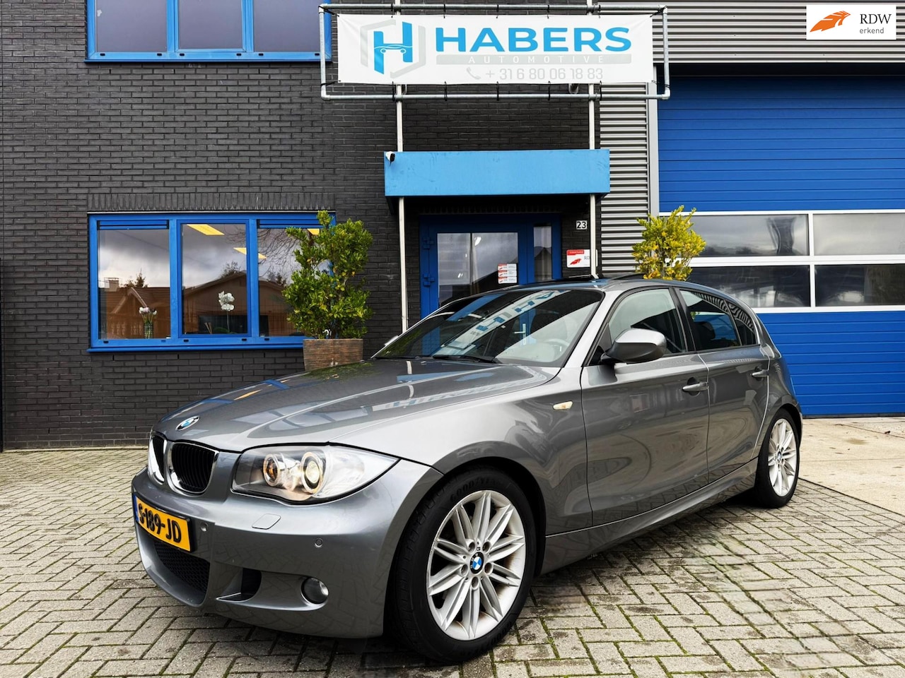 BMW 1-serie - 116i EfficientDynamics Edition 122PK|Face Lift|Navigatie|Xenon|Kantel/Schuifdak|M-Pakket|S - AutoWereld.nl