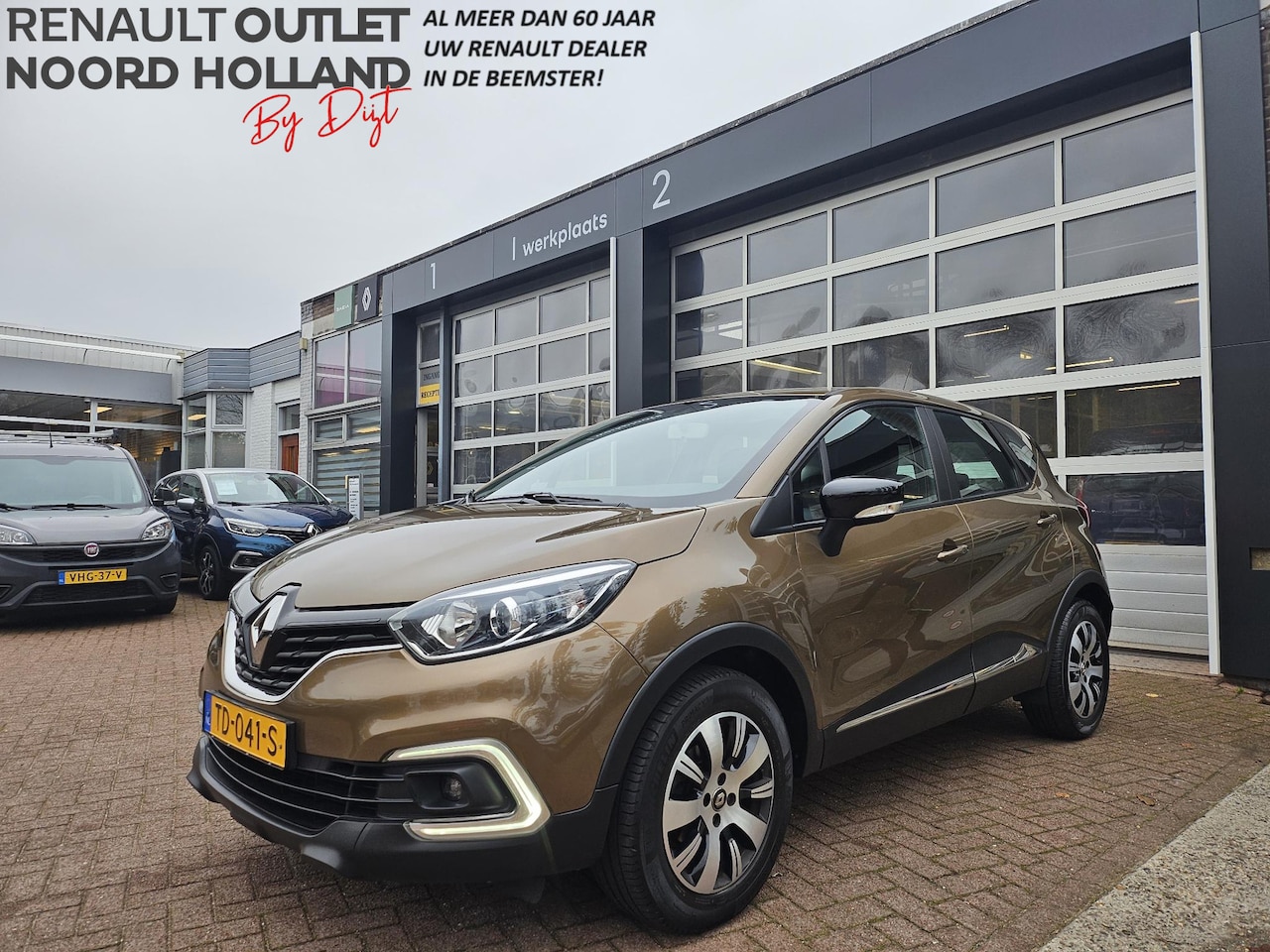 Renault Captur - 0.9 TCe Zen Business+Trekhaak!! - AutoWereld.nl