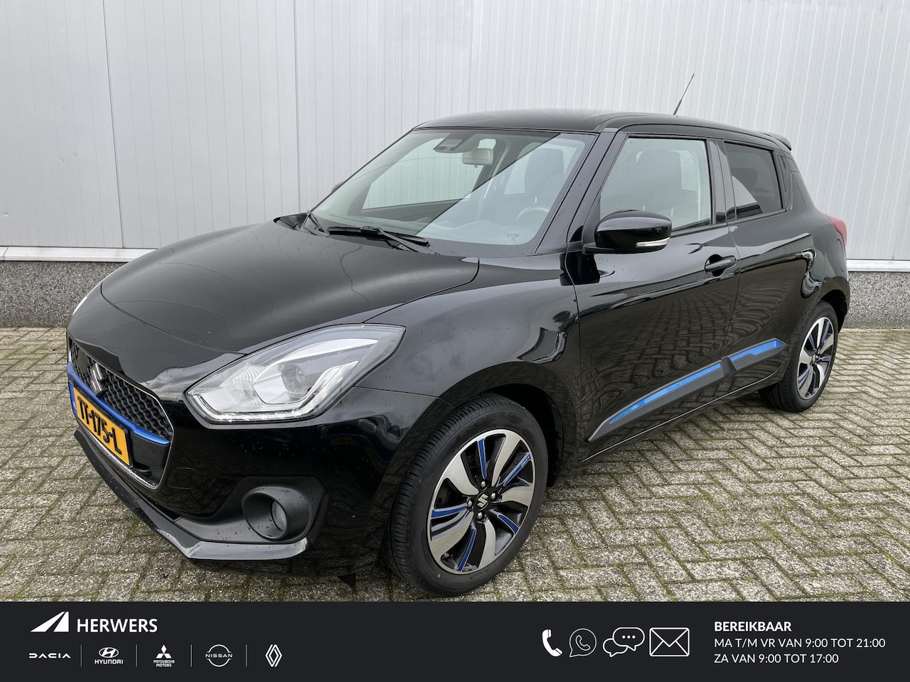 Suzuki Swift - 1.2 Stijl Smart Hybrid / Navigatie / Stoelverwarming / Winterset / 1e eigenaar / - AutoWereld.nl