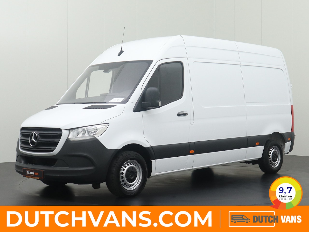 Mercedes-Benz Sprinter - 314CDI L2H2 | Trekhaak 2000Kg | Mbux Touchscreen | Camera | Betimmering | 3-Persoons - AutoWereld.nl