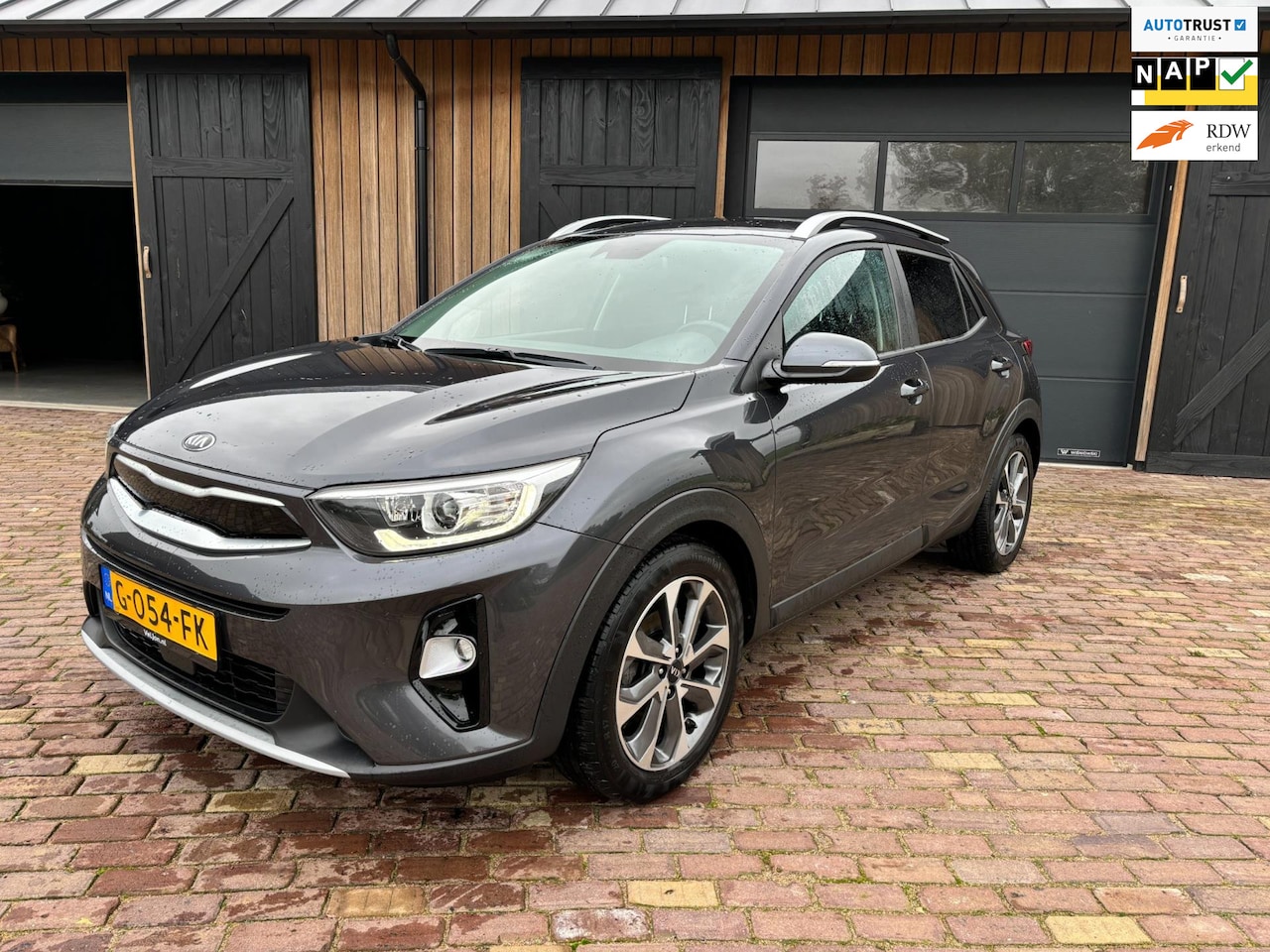 Kia Stonic - 1.0 T-GDi DynamicPlusLine 1.0 T-GDi DynamicPlusLine, Trekhaak ,Camera ,Navigatie, Cruise. - AutoWereld.nl