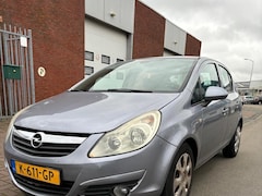 Opel Corsa - 1.2-16V Essentia / Airco / Elek ramen