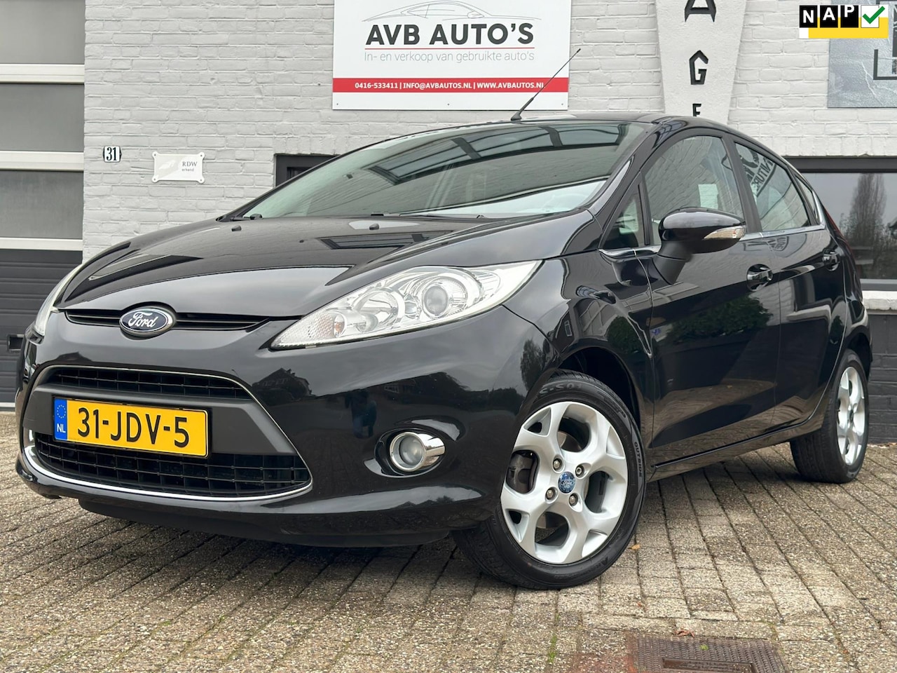 Ford Fiesta - 1.4 Titanium Automaat Clima Cruise PDC - AutoWereld.nl