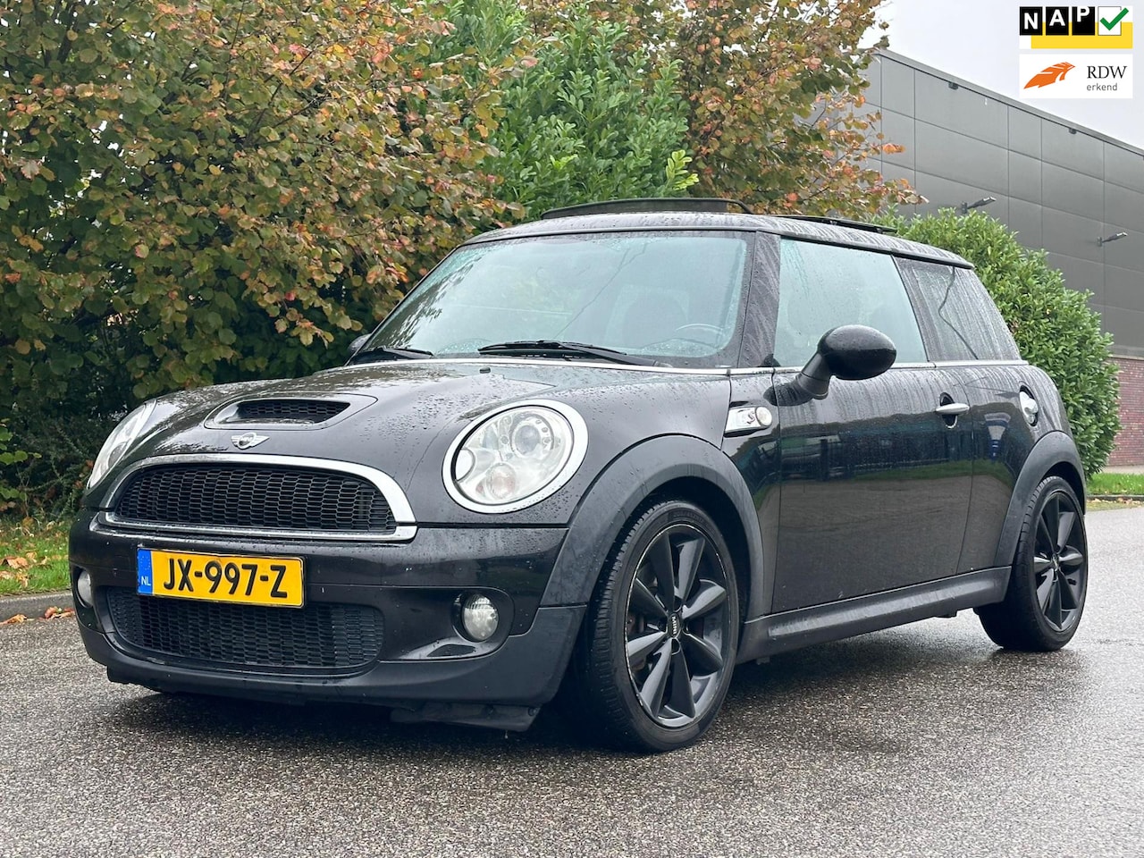 MINI Cooper S - Mini 1.6 Automaat*Elektrische schuifdak*Cruise*Clima*LM velgen*Parkeersensoren*Nieuwe APK* - AutoWereld.nl