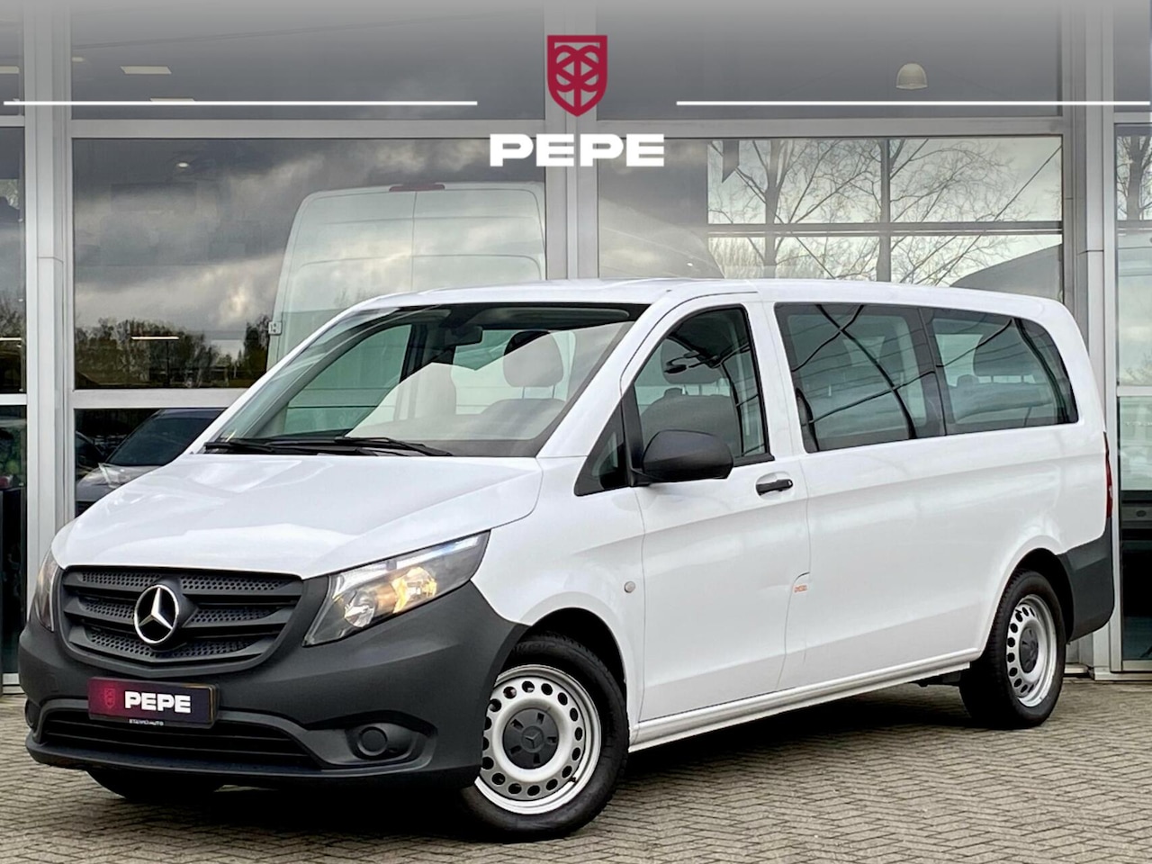 Mercedes-Benz Vito Tourer - 114 BlueTEC Pro XL|AUTOMAAT|CRUISE - AutoWereld.nl