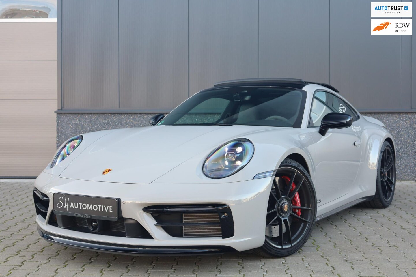 Porsche 911 - 3.0 Carrera GTS / PANO / BOSE / ALCANTARA / PDLS / BTW - AutoWereld.nl