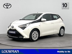 Toyota Aygo - 1.0 VVT-i x-play | Airco | Achteruitrijcamera | Bluetooth | Apple Carplay/Android Auto | G