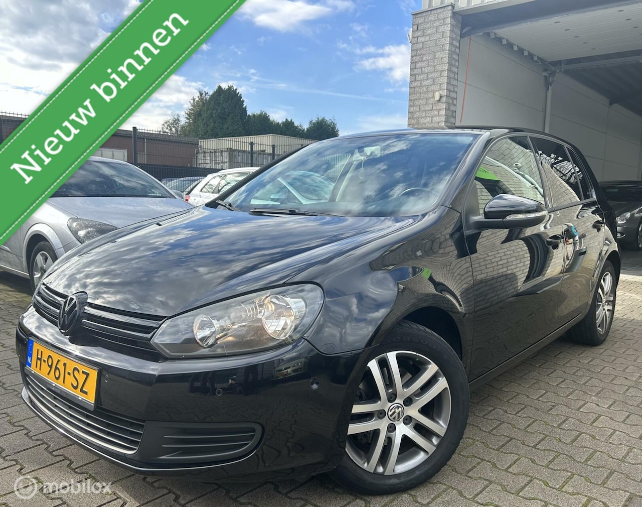 Volkswagen Golf - 1.4 TSI Trendline / NAVI / 5DRS / Park.sens - AutoWereld.nl