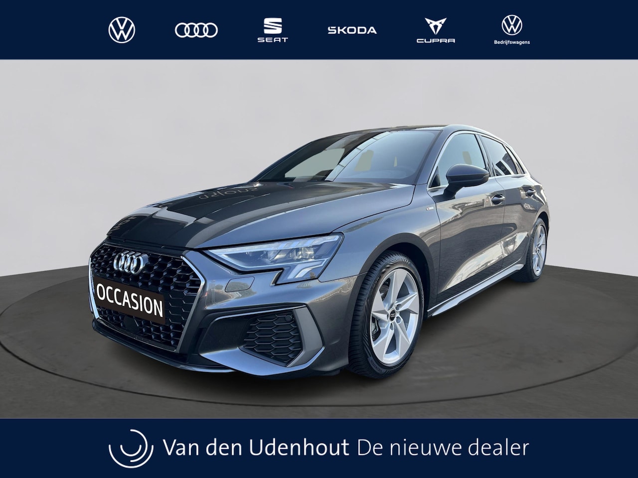 Audi A3 Sportback - 30 TFSI 110pk S edition / Privacy Glass / Carplay / DAB+ - AutoWereld.nl