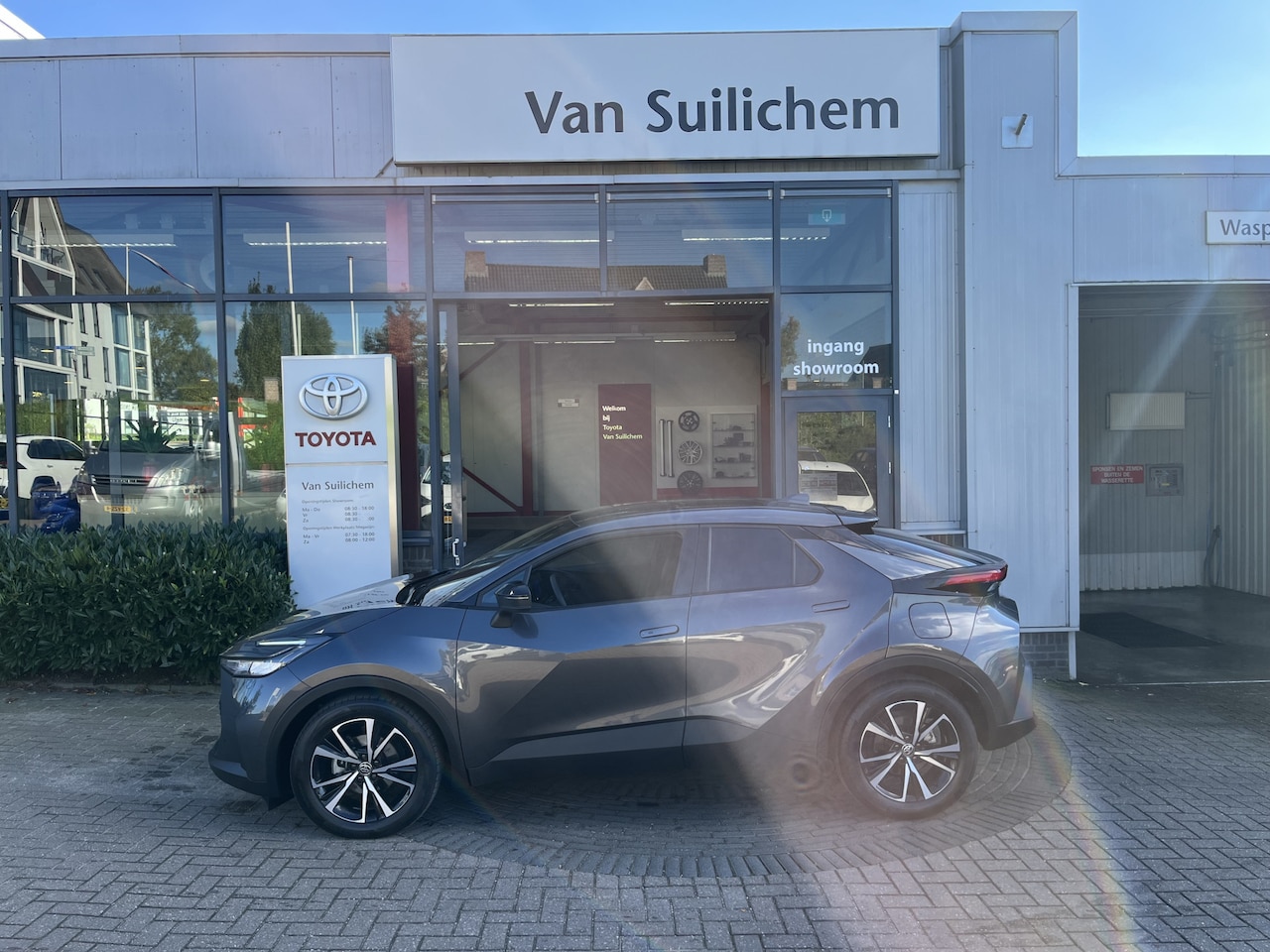 Toyota C-HR - 1.8 Hybrid 140 Business Plus - AutoWereld.nl