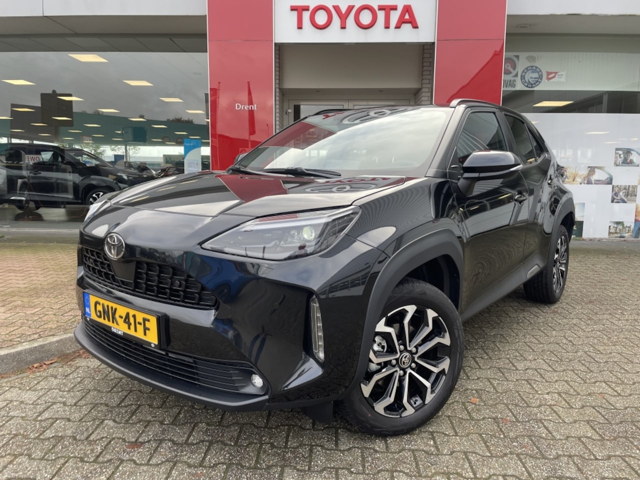 Toyota Yaris Cross - 1.5 Hybr 130 Executive Limited | Sensoren V+A | Blind Spot - AutoWereld.nl