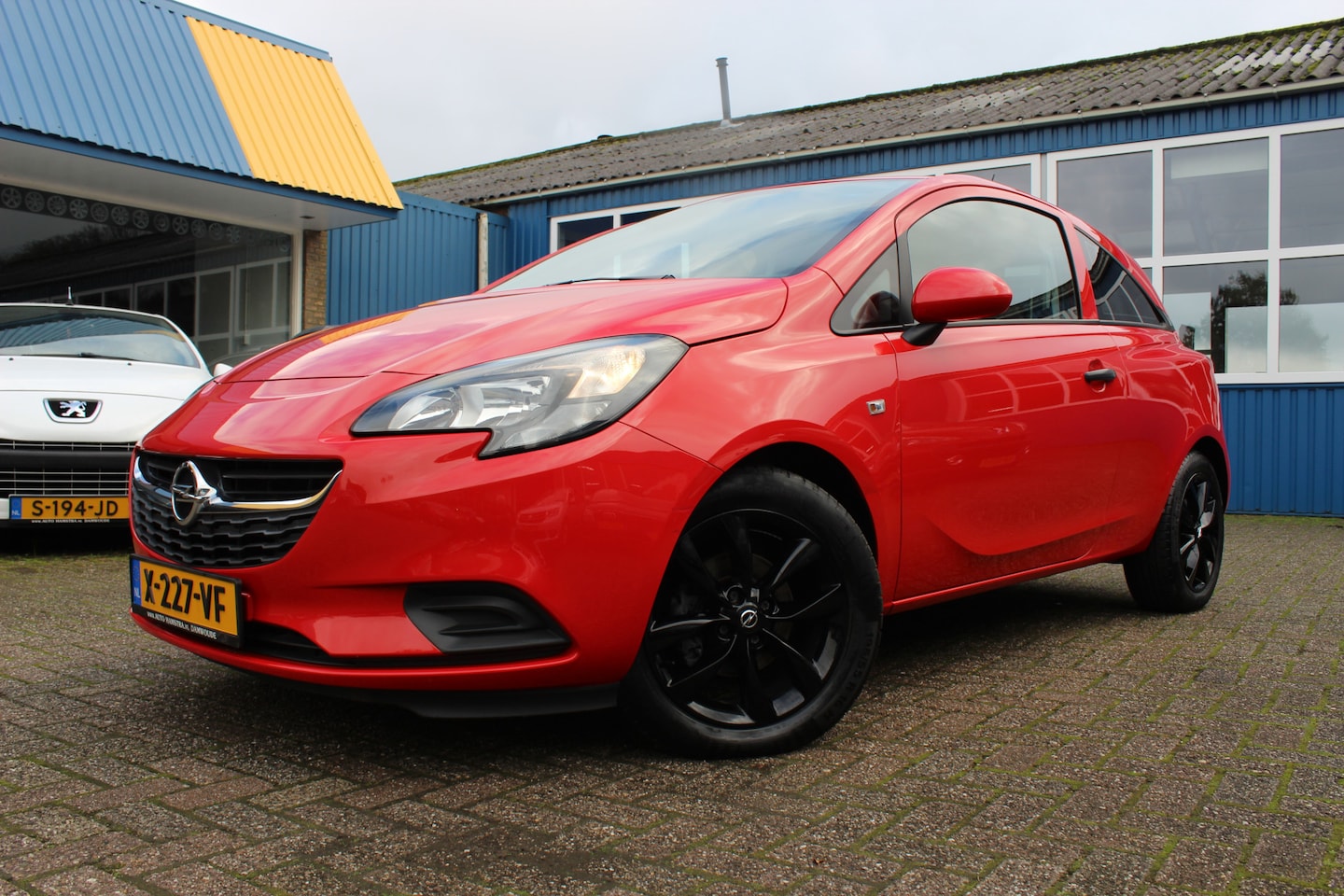 Opel Corsa - 1.2-16V "Elegance" Radio-CD + Airco !!! - AutoWereld.nl