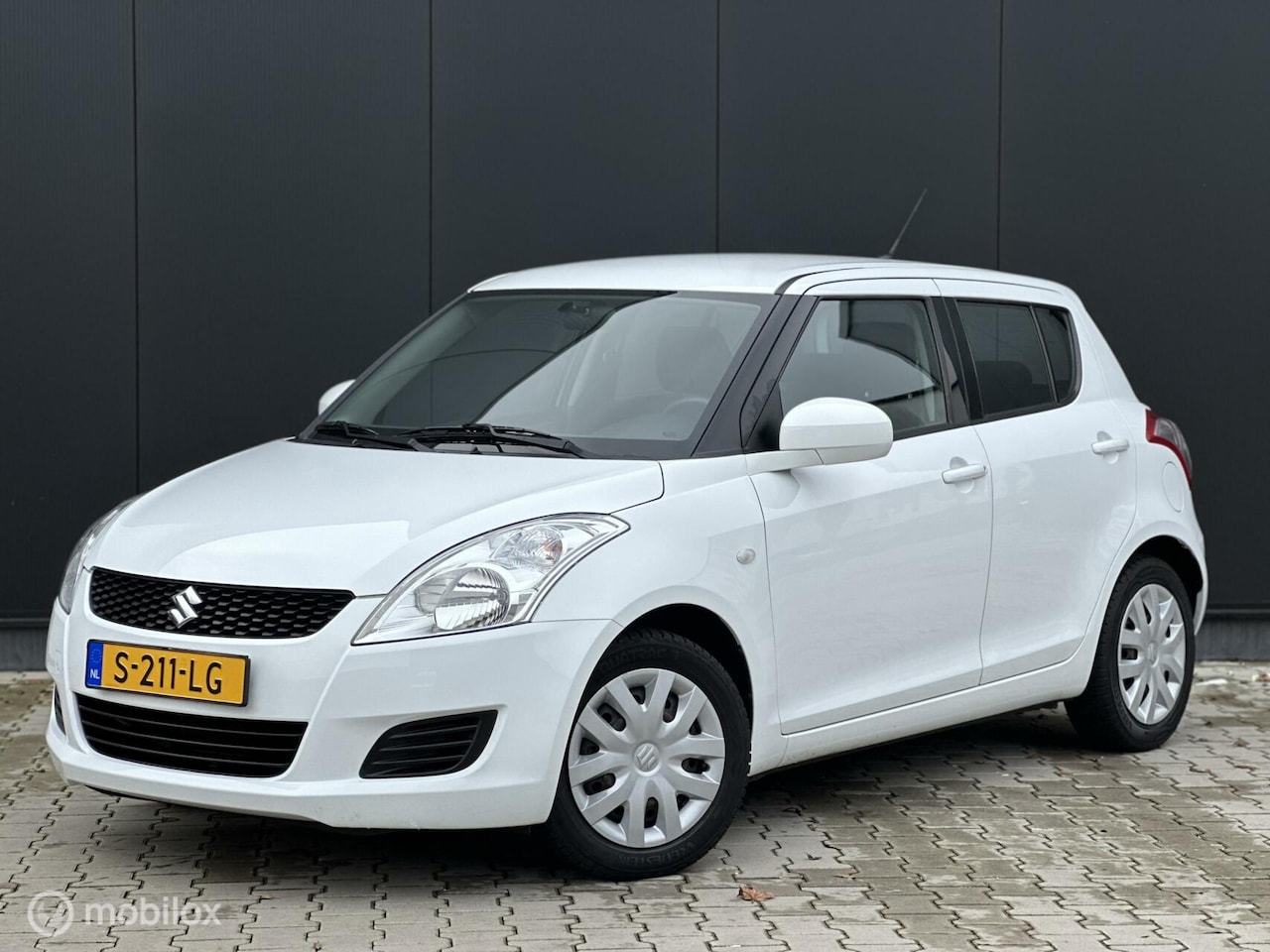 Suzuki Swift - 1.2 Comfort EASSS 1.2 Comfort EASSS - AutoWereld.nl