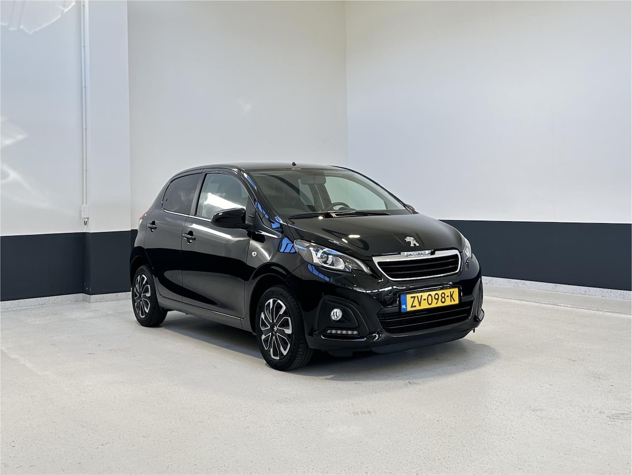 Peugeot 108 - 1.0 e-VTi Active | NL | LED | 5-DRS | Bluetooth | Airco | CV | - AutoWereld.nl