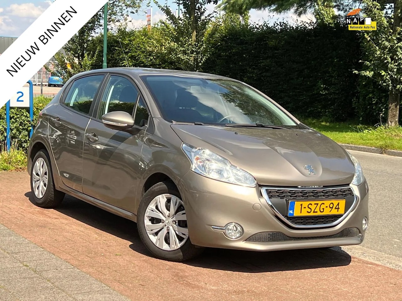 Peugeot 208 - 1.2 VTi Urban Soul *Orgi. NL Auto - AutoWereld.nl