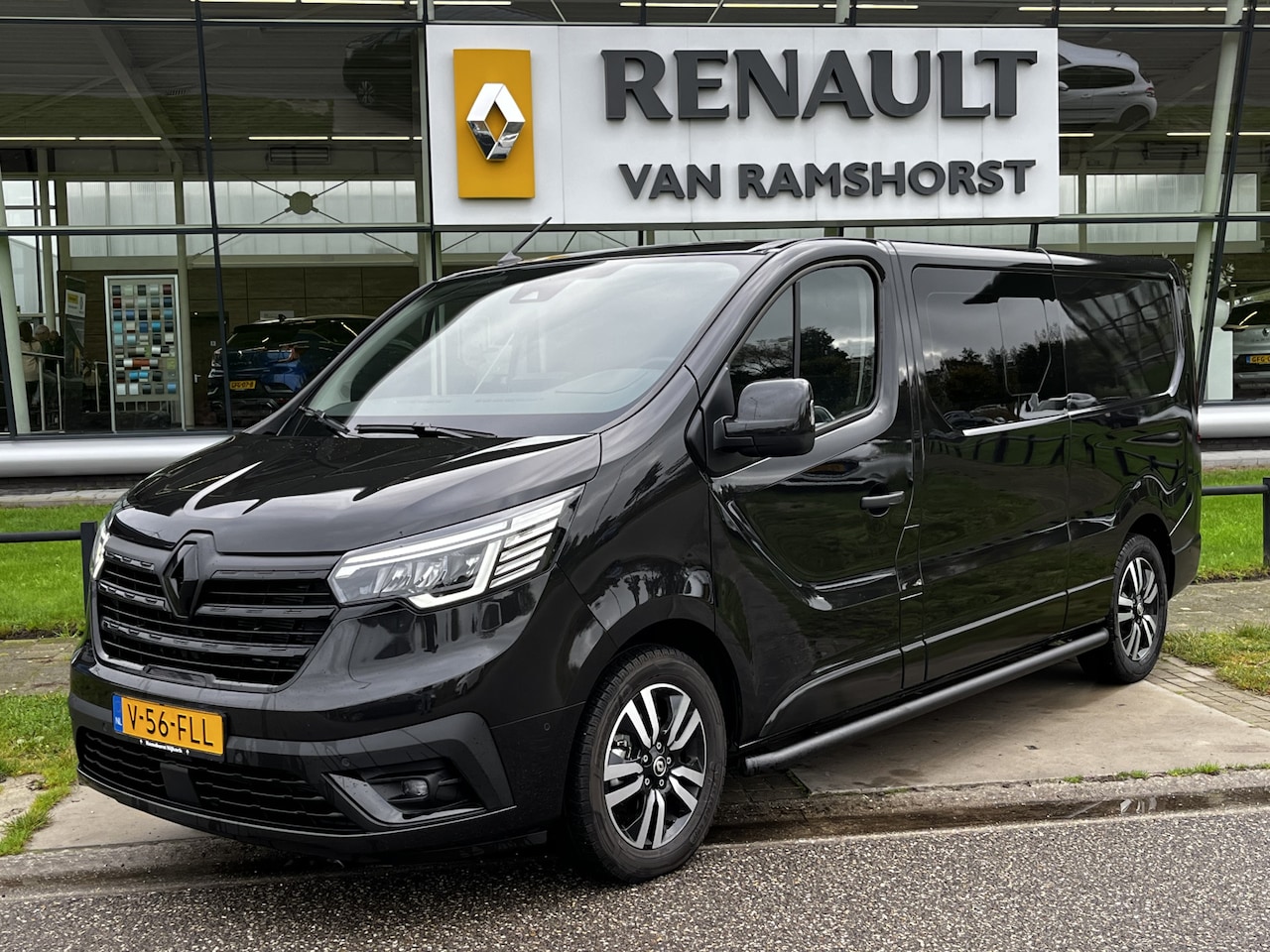 Renault Trafic - 2.0 Blue dCi EDC 170 T29 L2H1 Extra DC / Prijs EX. BTW / 170 PK / Automaat / Dubbel cabine - AutoWereld.nl