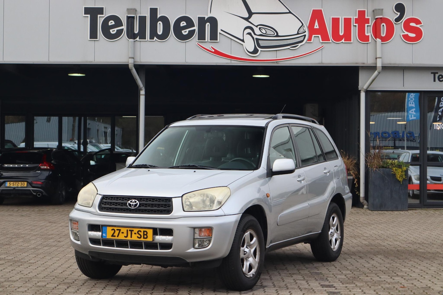 Toyota RAV4 - 1.8-16V VVT-i Luna Airco, Cruise control, Trekhaak, Schuif- kanteldak - AutoWereld.nl