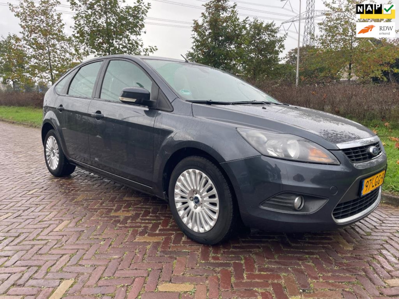 Ford Focus - 1.6 Titanium-Automaat-Airco - AutoWereld.nl