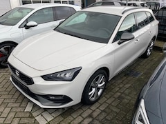 Seat Leon Sportstourer - 1.4 TSI eHybrid PHEV FR 204pk | Cruise control | Navigatie | App connect | Camera achter |