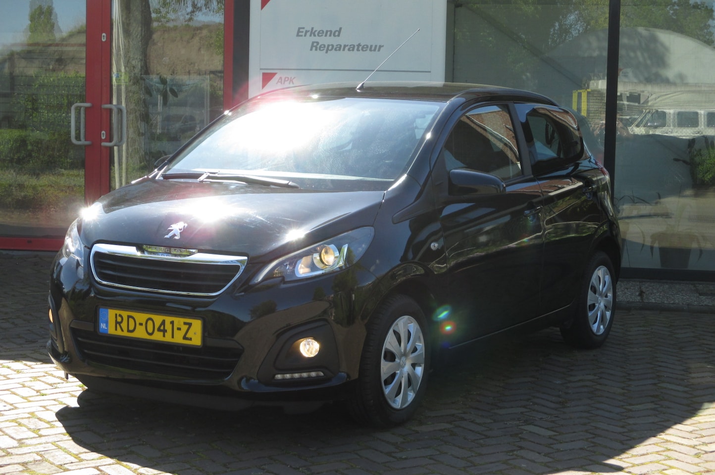 Peugeot 108 - 1.0 e-VTi Active - AutoWereld.nl