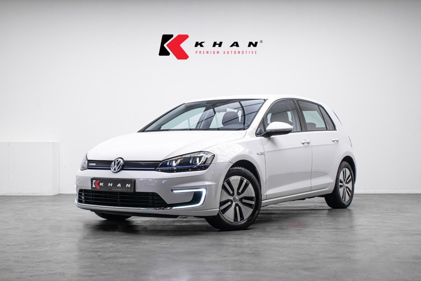 Volkswagen e-Golf - | Cruise Control| Carplay - AutoWereld.nl