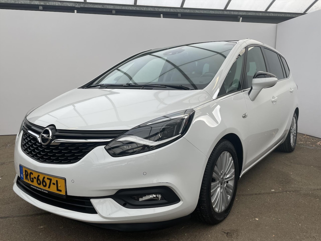 Opel Zafira Tourer - 1.4T 140PK BlitZ / Leder / Navi / Panoramadak/7-zits - AutoWereld.nl