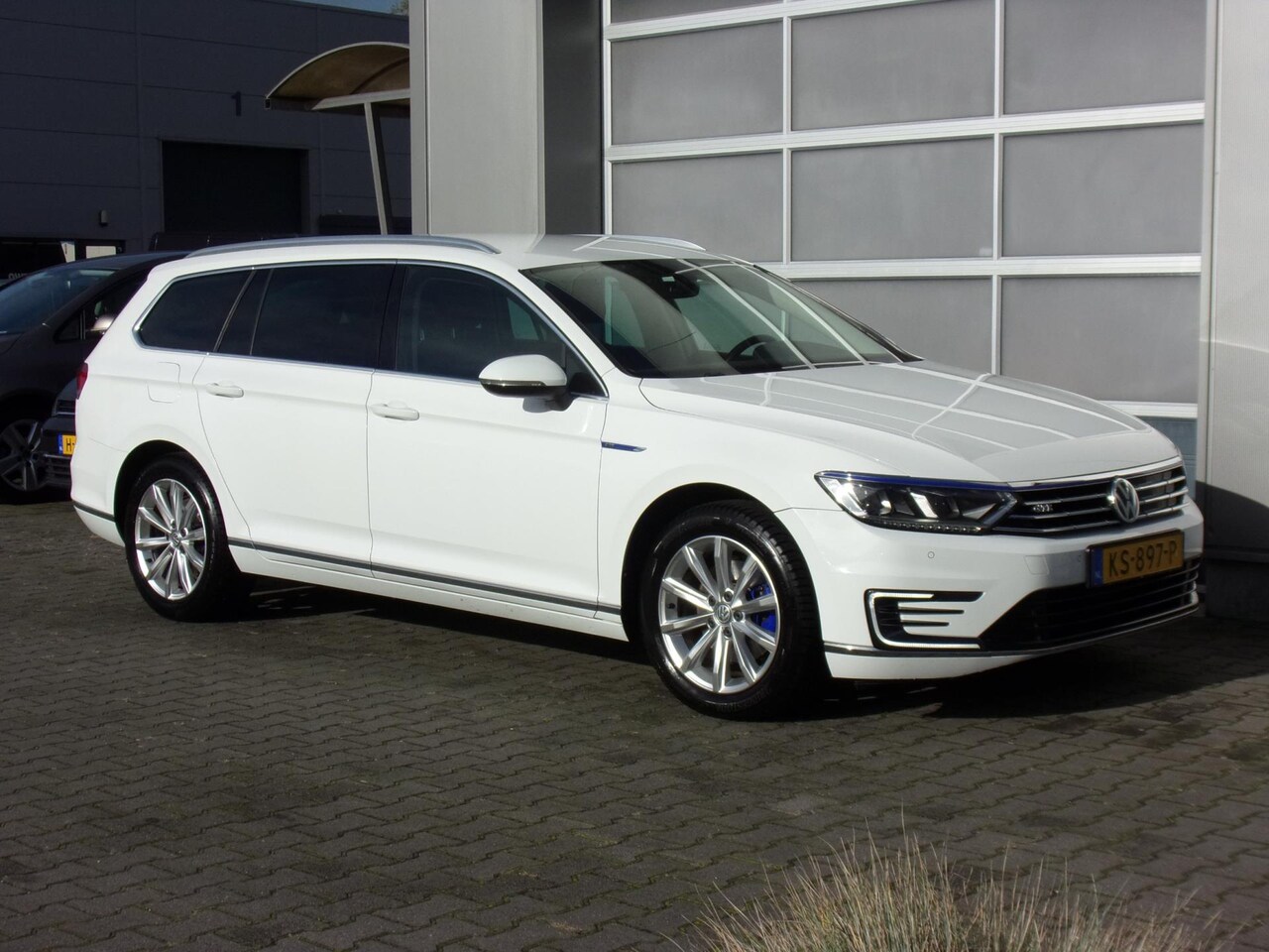 Volkswagen Passat Variant - 1.4 TSI GTE Connected Series Navi/Clima/Cruise!! - AutoWereld.nl