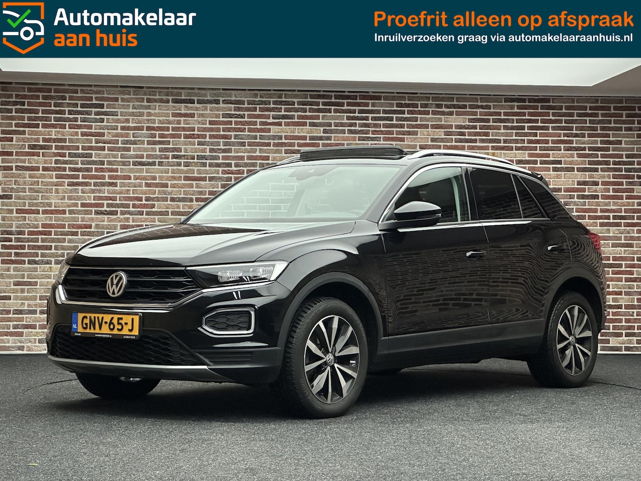 Volkswagen T-Roc - 1.6 TDI Style | Dak| Dode hoek| Camera| Adaptive cruise| Stoelverwarming| - AutoWereld.nl