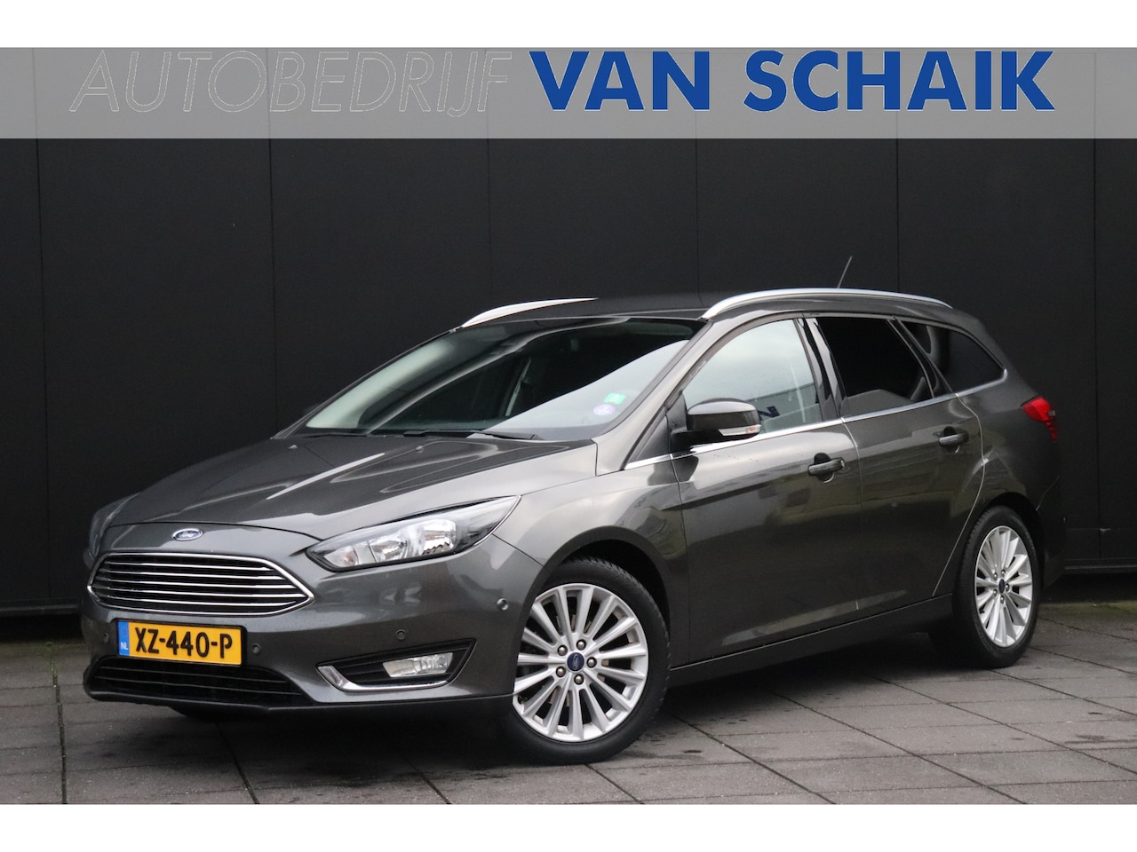 Ford Focus Wagon - 1.0 Titanium | STOEL/STUURVERW. | TREKHAAK | CAMERA | APPLE CARPLAY | CRUISE | NAVI | CLIM - AutoWereld.nl