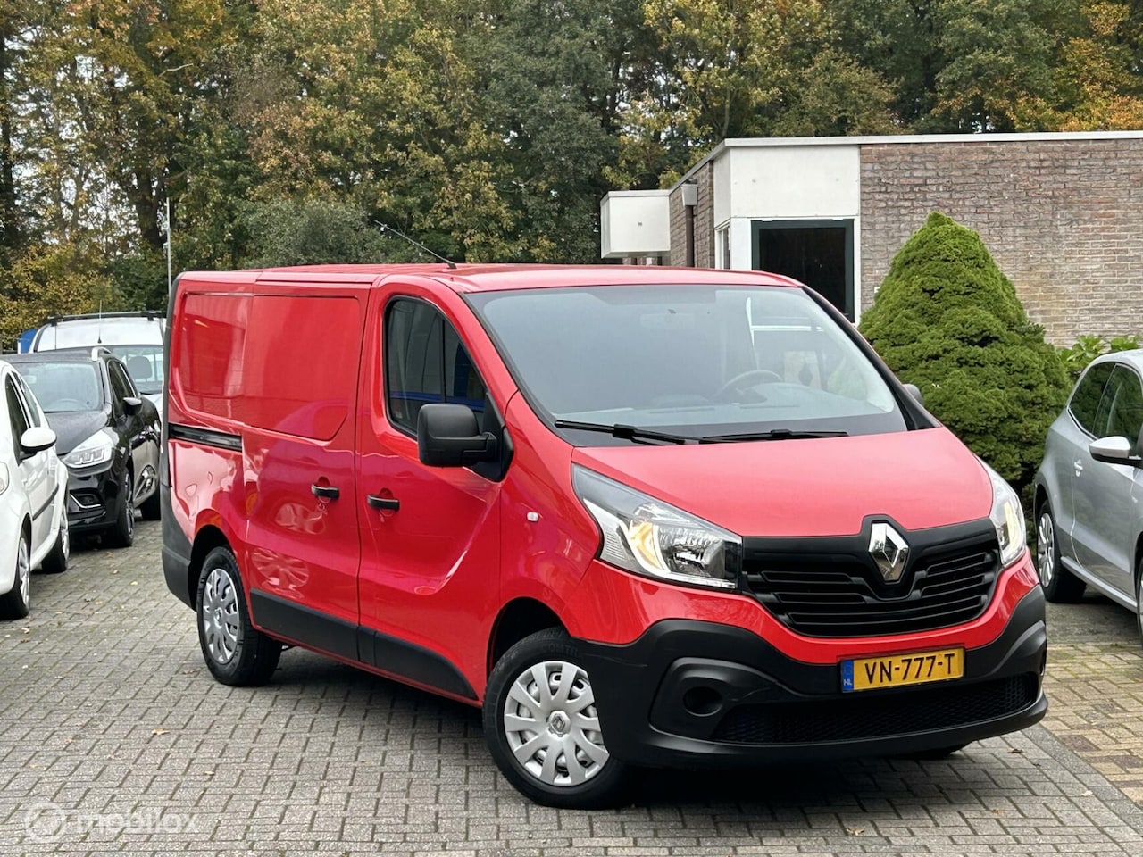 Renault Trafic - bestel 1.6 dCi T29 L1H1 Générique | NWE APK - AutoWereld.nl