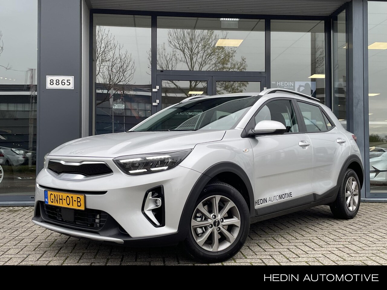 Kia Stonic - 1.0 T-GDi DynamicLine | Navigatie | Cruise control | Achteruitrijcamera | - AutoWereld.nl