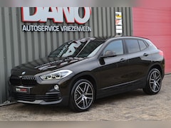 BMW X2 - sDrive18i High Exec Leer |LED|Camera|Trekhaak